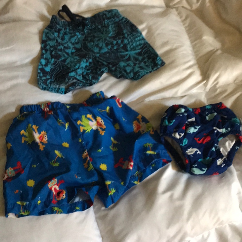 Swimming trunk lot